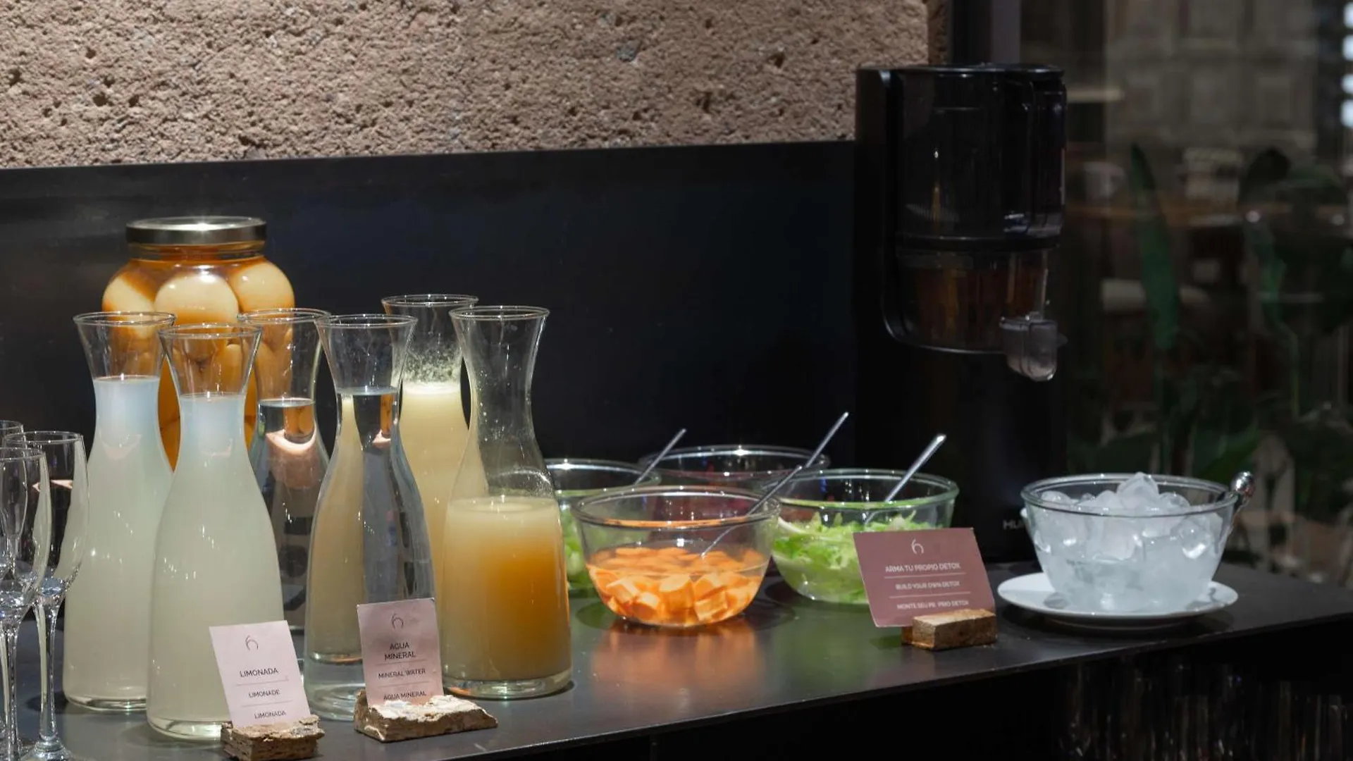 ****  Hualta Hotel Mendoza, Curio Collection By Hilton ארגנטינה