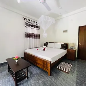  Bed & Breakfast Dream Sri Lanka